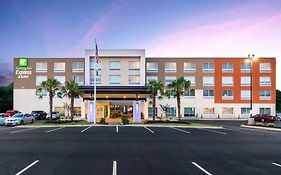 Holiday Inn Express & Suites - Greenville - Taylors By Ihg